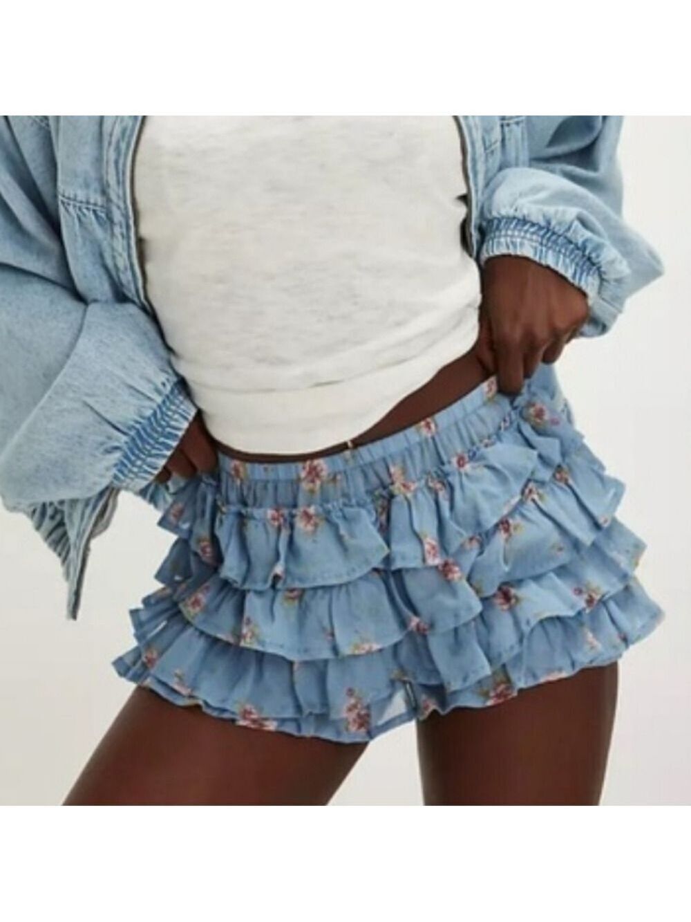 Free People Ruffle Up Bloomer Shorts. NWT. Blue combo